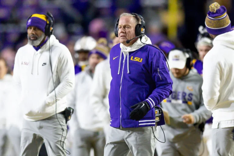 76686166007-20241201-t-041704-z-488827872-mt-1-usatoday-24885158-rtrmadp-3-ncaafootballoklahomaatlouisianastate