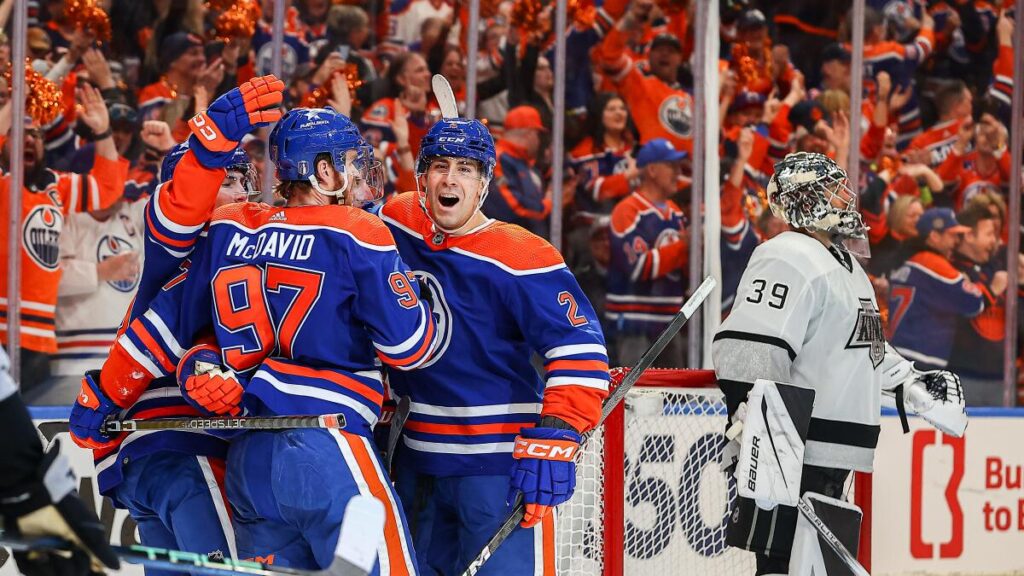 NHL: APR 22 Western Conference First Round - Kings at Oilers