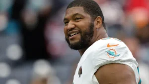 82765583007-calais-campbell-broncos-news