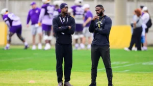 LSU Football Battling Alabama Crimson Tide, USC Trojans for Top-Five WR in America