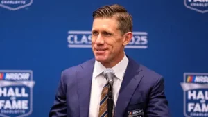 carl-edwards-timing-feels-right-re-enter-spotlight