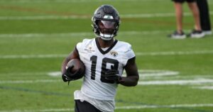 cowboys-waive-wide-receiver-seth-williams-after-trade-for-george-pickens