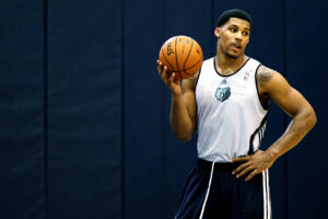 nba_a_jarnell-stokes_mb_1296x864